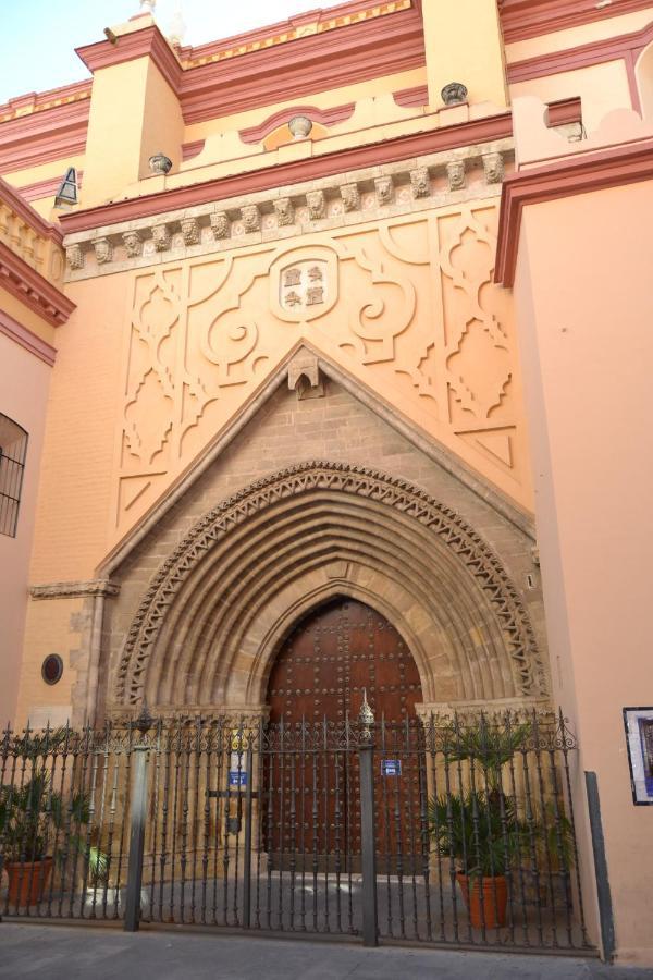 Triana Cathedral House Apartment Seville Exterior photo